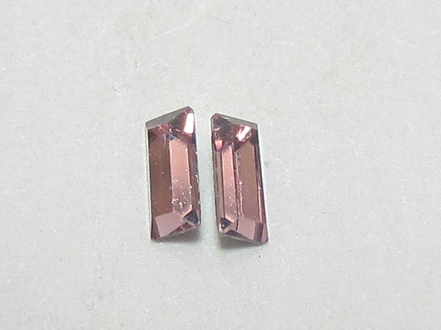 4x2mm BAGUETTE 24pcs. LIGHT AMETHYST BRILLIANCE POINTED BACK Rhinestones